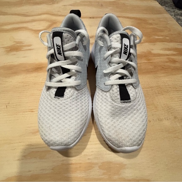 Nike Roshe G Golf Shoes Boys 4Y gently worn - Picture 6 of 6